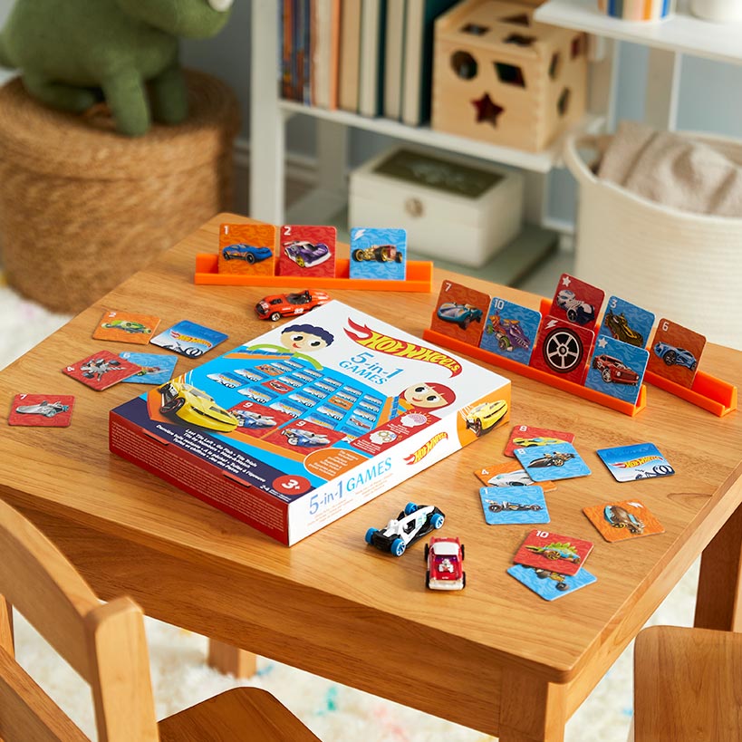 Mattel_5-in-1_Games_Hot_Wheels_2148508_zm2_597967fa-1a64-4399-86fe-1ca90f433c73